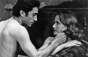 Chambreenville_frl_01_medium