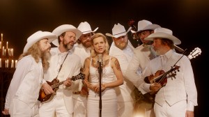 the broken circle breakdown _still_03_band