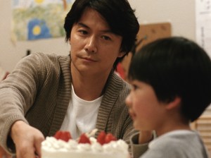 Masaharu Fukuyama in Like Father, Like Son. © 2013 FUJI TELEVISION NETWORK, INC.:AMUSE INC.:GAGA CORPORATION. All rights reserved.
