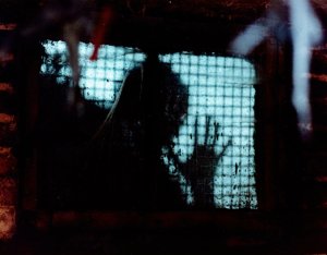 MjBBrA_11B_Black_Christmas_o3_8804423_1442868311