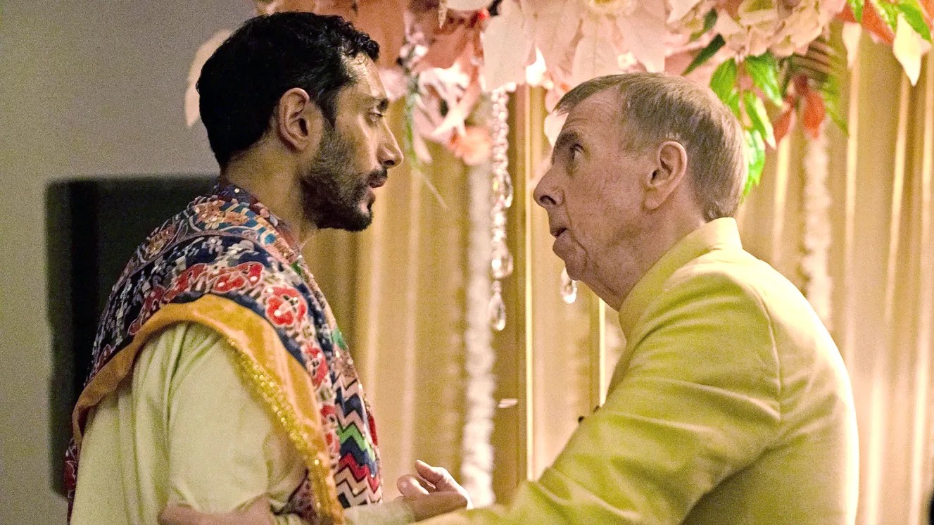 Looking for something. Films reviewed: You, Me & Tuscany, Exit 8,&nbsp;Hamlet